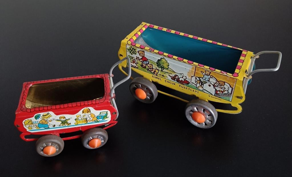 Oude Turkse blikken speelgoed poppenwagentjes., Antiek en Kunst, Ophalen of Verzenden