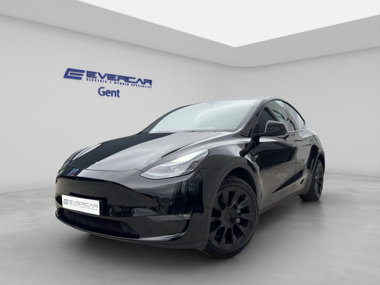Tesla Model Y Long Range AWD 20", Auto's, Tesla, 514 pk, 0 kg, Zwart, 5 zetels