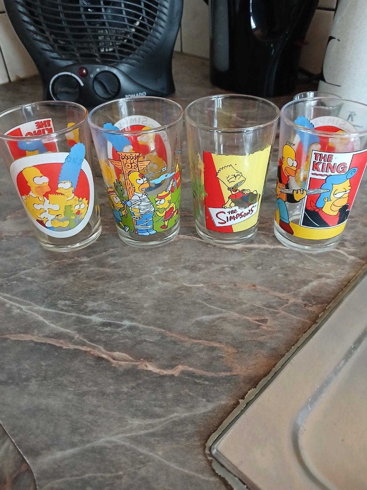 simpsons ,boswandeling mickey minnie glas, Verzamelen, Ophalen