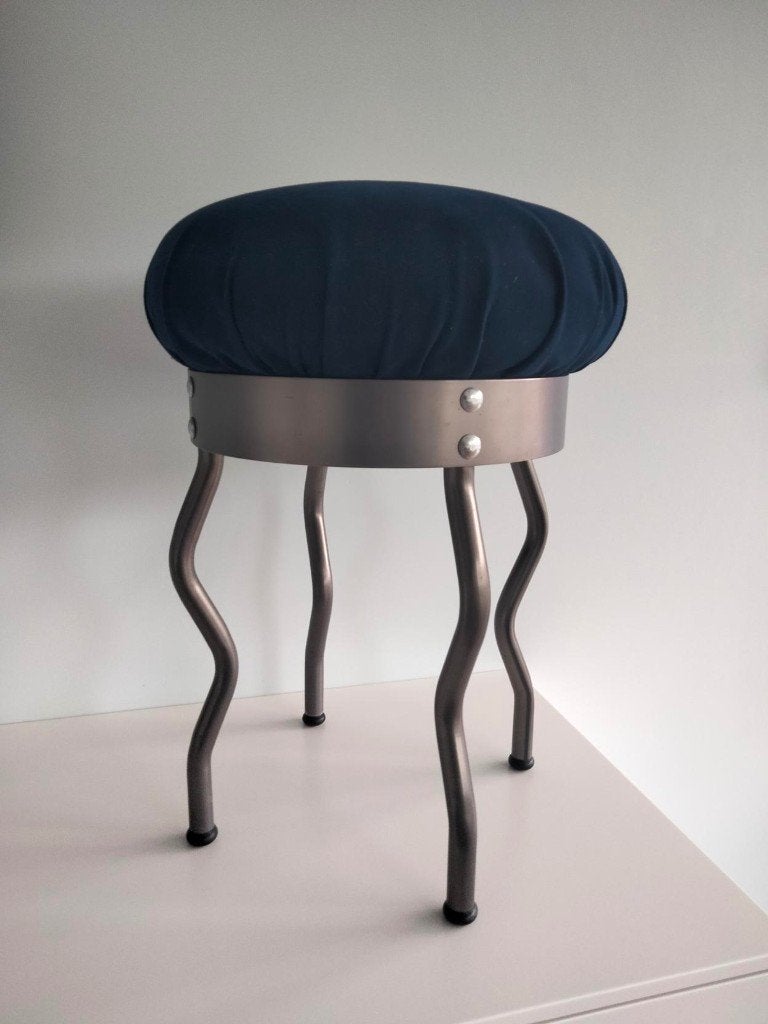 1990s vintage Postmodern Ikea design kruk stool, Ophalen, Huis en Inrichting