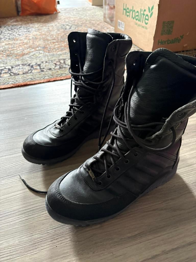 Crispi heavy combats, Verzamelen, Ophalen, Kleding of Schoenen