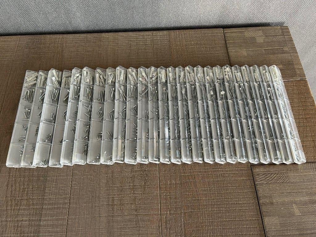Nieuw! 25 setjes pluggen - schroeven, Doe-het-zelf en Bouw, Isolatie en Afdichting, Verzenden, Nieuw