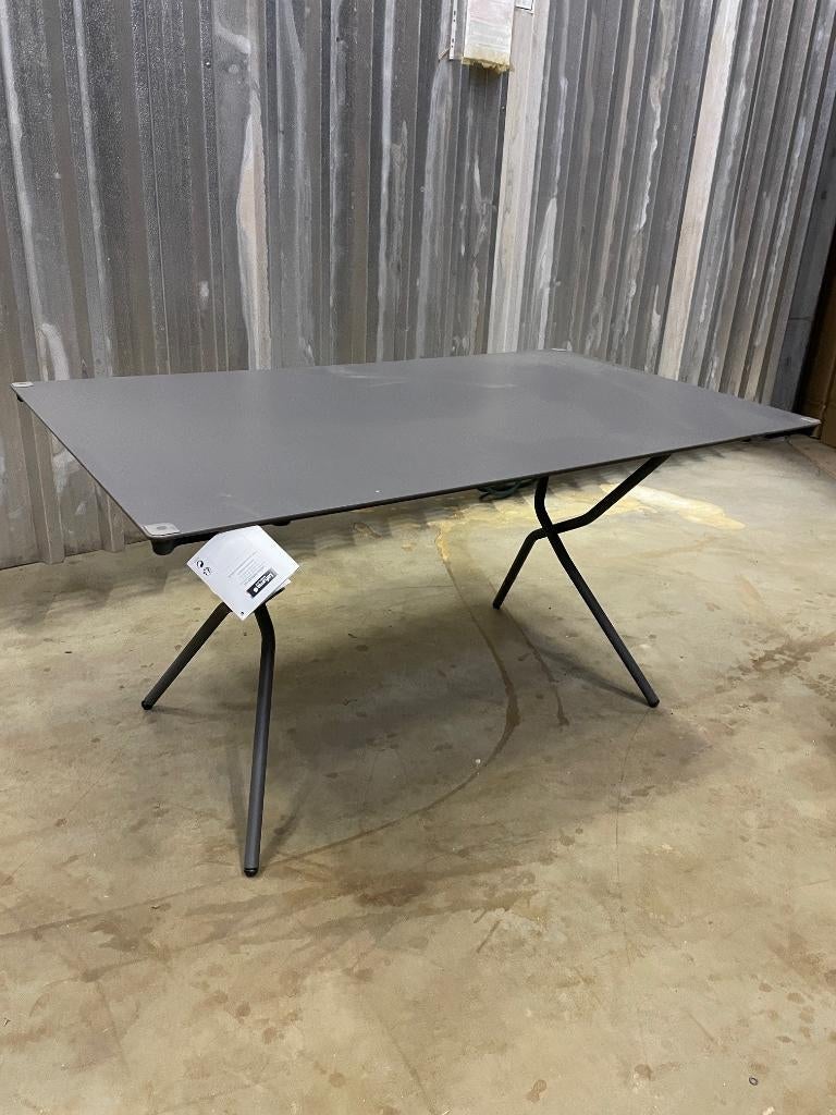 tuintafel in hpl volkern van lafuma, Tuin en Terras, Tuintafels, Ophalen of Verzenden, Nieuw, Rechthoekig, Overige materialen