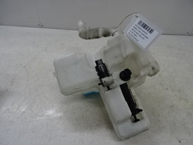 LAVE-GLACE RESERVOIR AVANT Volkswagen Passat Variant (3G5), Utilisé, Volkswagen
