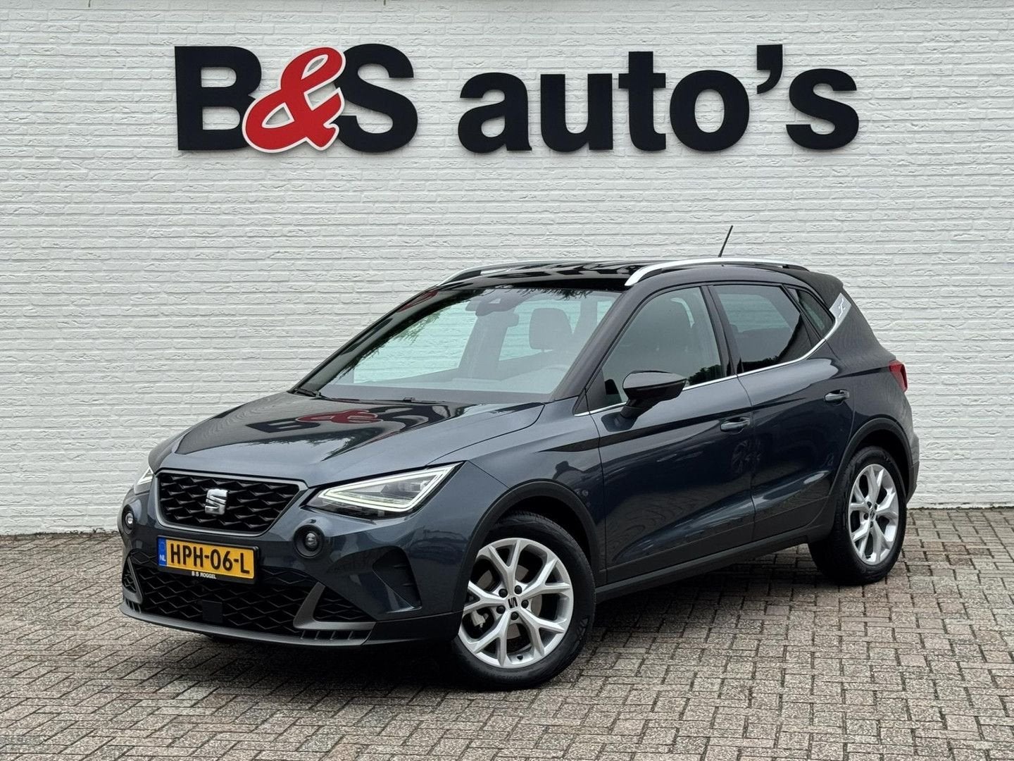 Seat Arona 1.0 TSI FR Business Adaptive cruise Climate contr, Autos, Seat, Argent ou Gris, Achat, Arona, Boîte manuelle