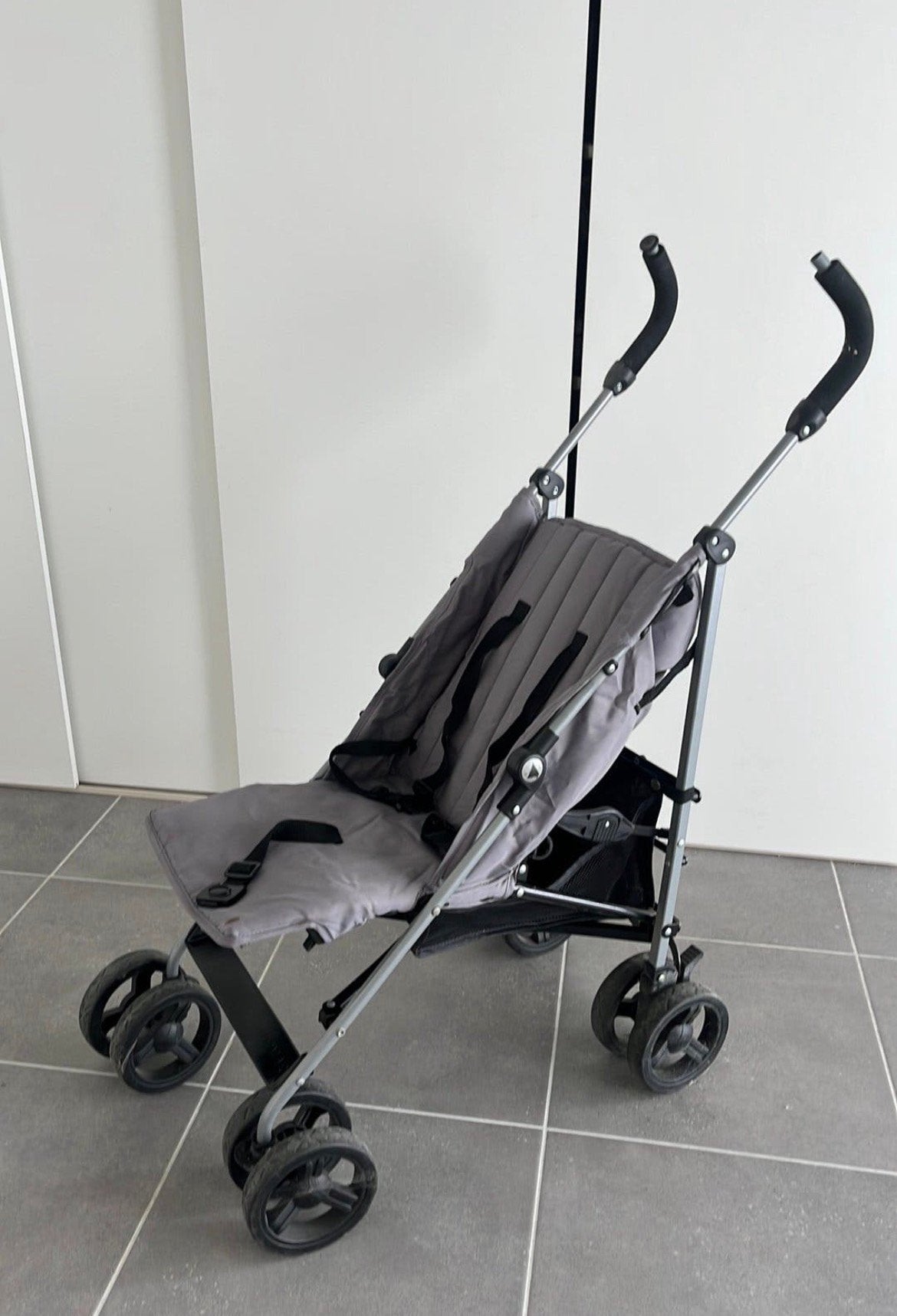Plooi buggy, Kinderen en Baby's, Ophalen, Gebruikt