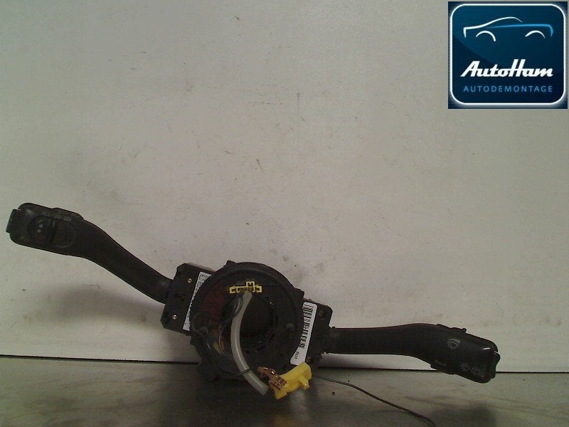 COMBISCHAKELAAR STUUR Skoda Fabia (6Y5) (01-2000/12-2007), Gebruikt, Skoda
