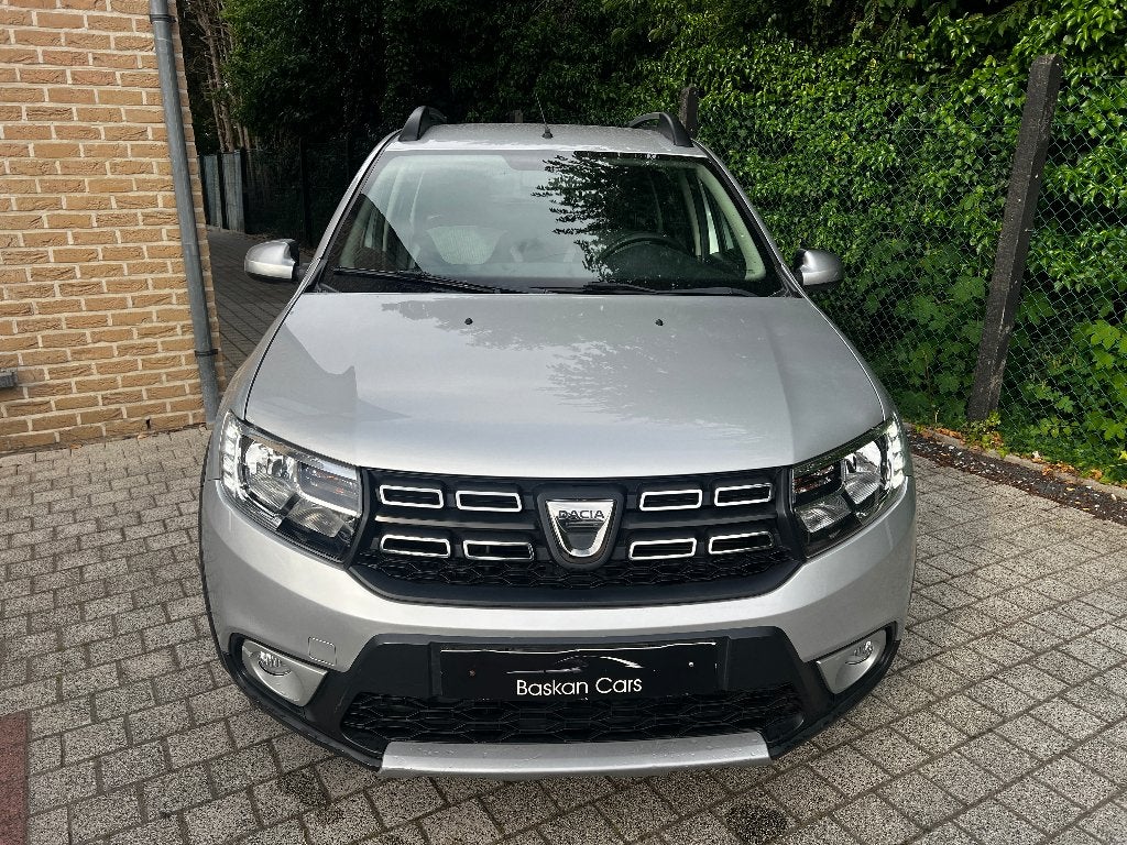 DACIA SANDERO STEPWAY 0.9/M2017/27.000KM/AUTOMAAT/GARANTIE, Auto's, Automaat, Stof, Luifel, Bedrijf