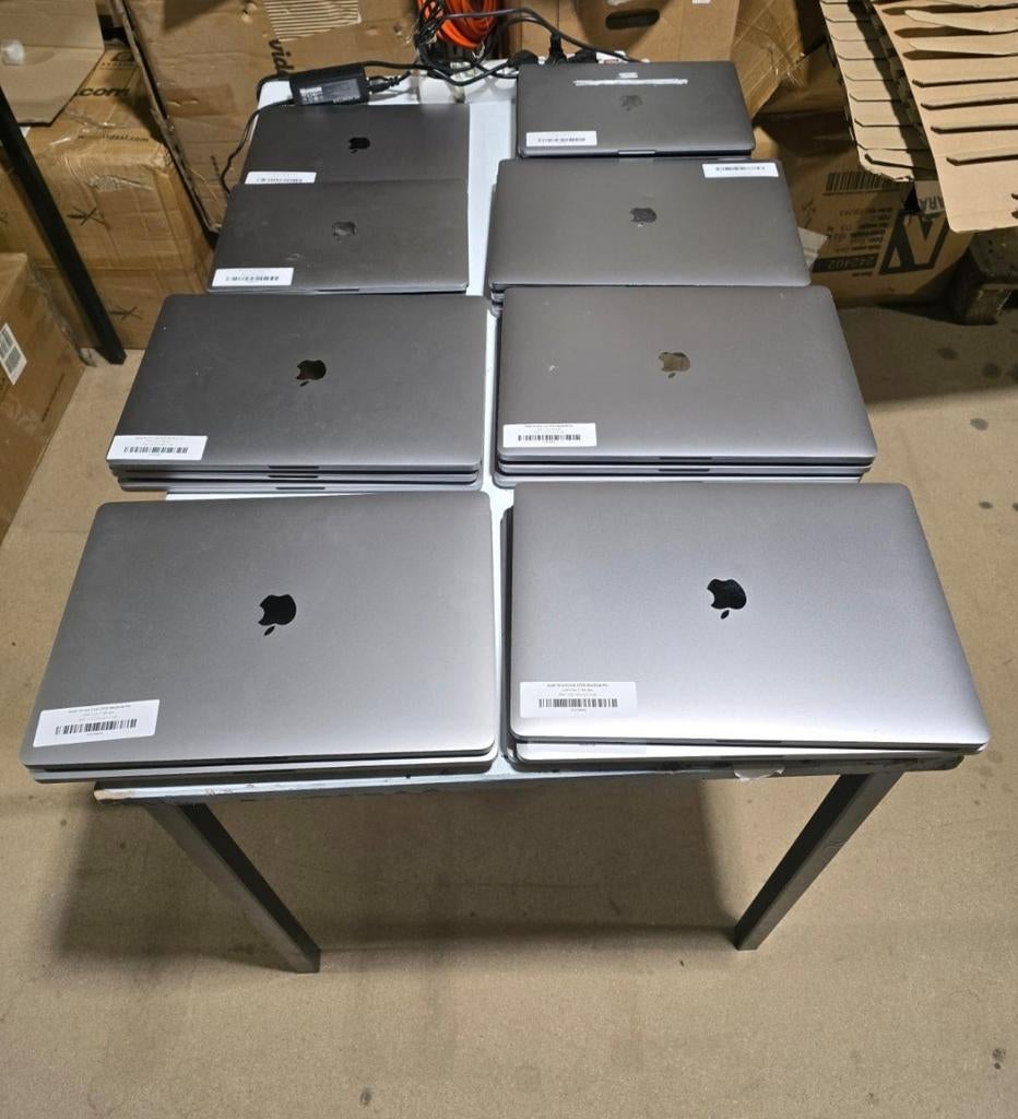 OFFRE LIMITÉE – MACBOOK pro grotehandel en particulieren, Computers en Software, Windows Laptops, Gebruikt, 16 inch, SSD, 4 Ghz of meer