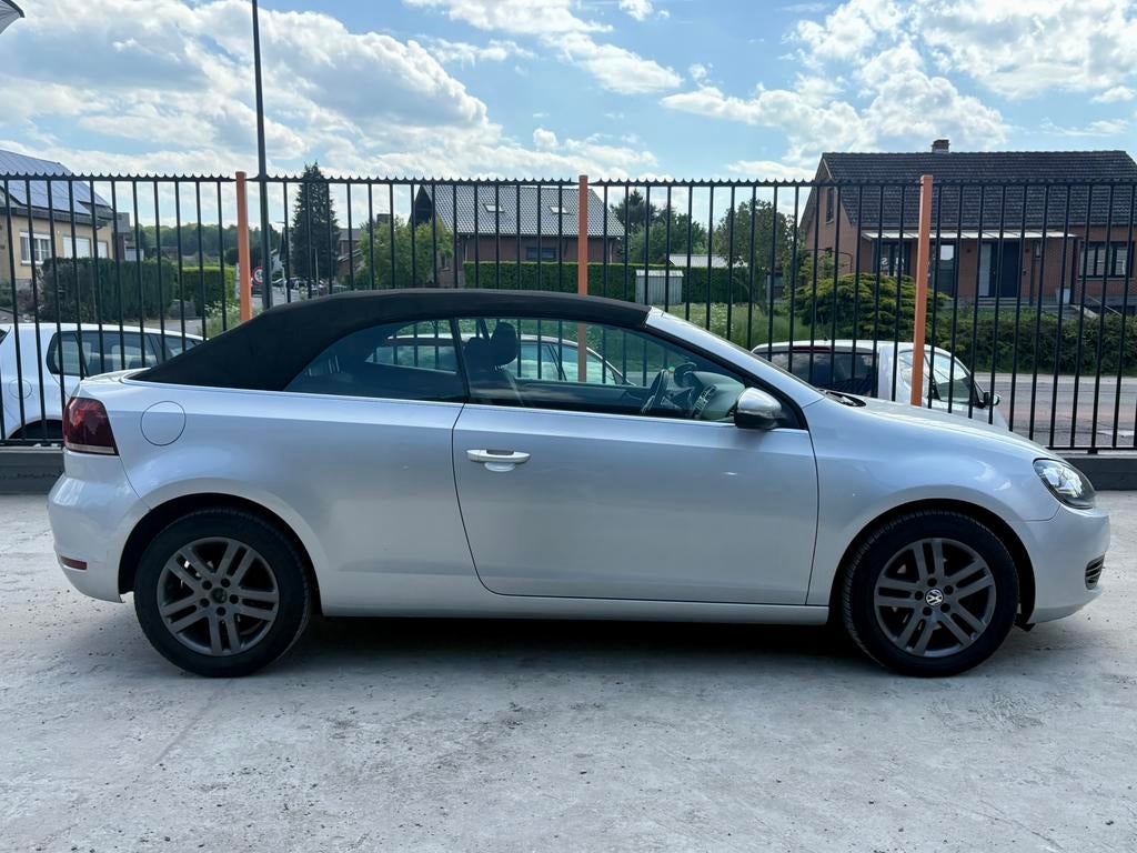 VW GOLF 6 CABRIOLET 1.6CR TDI 105CV 131 000KM CARPASS 2012, Autos, Achat, Entreprise, Cabriolet, Noir