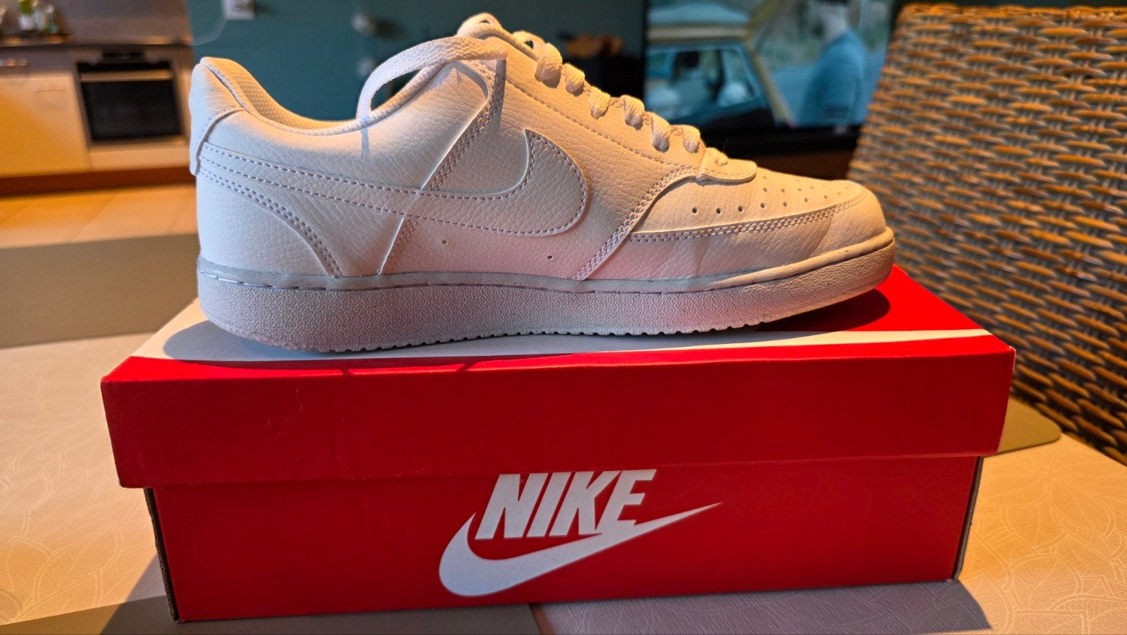 Nike court visio white maat 8.5 (43), Kleding | Heren, Schoenen, Ophalen, Wit, Nike, Nieuw