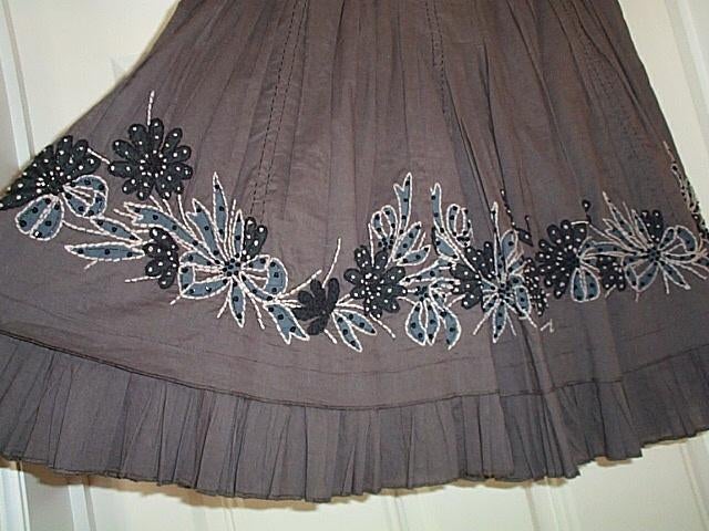 ESSENTIEL ANTWERP geborduurde rok met strass 36/38 Np € 185, Essentiel Antwerp, Enlèvement ou Envoi, Comme neuf, Taille 36 (S)