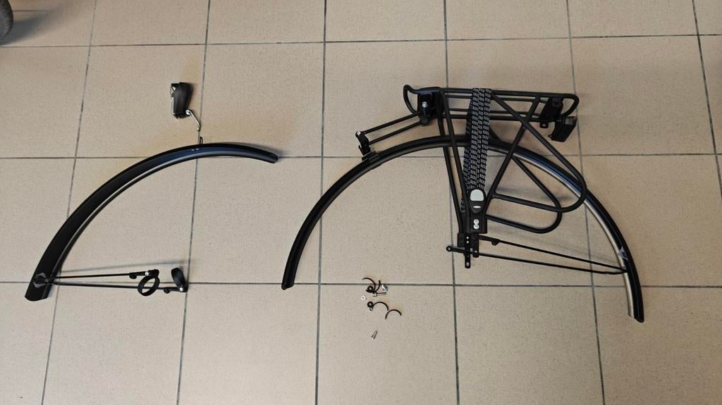 Bagagedrager en spatborden, Fietsen en Brommers, Ophalen