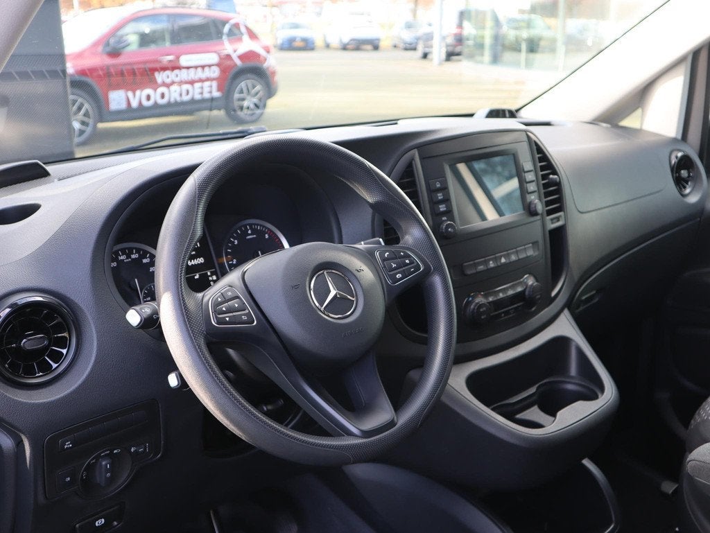 Mercedes-Benz Vito 114 CDI XL AUT. NAVI CAMERA, Auto's, 4 deurs, Gebruikt, 4 cilinders, 2000 kg