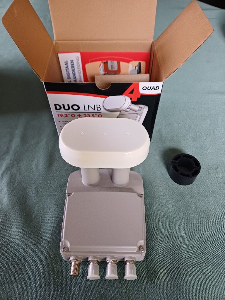 Duo LND 4 Quad ontvangkop voor sateliet, Audio, Tv en Foto, Ophalen, Nieuw, (Schotel)antenne-accessoires