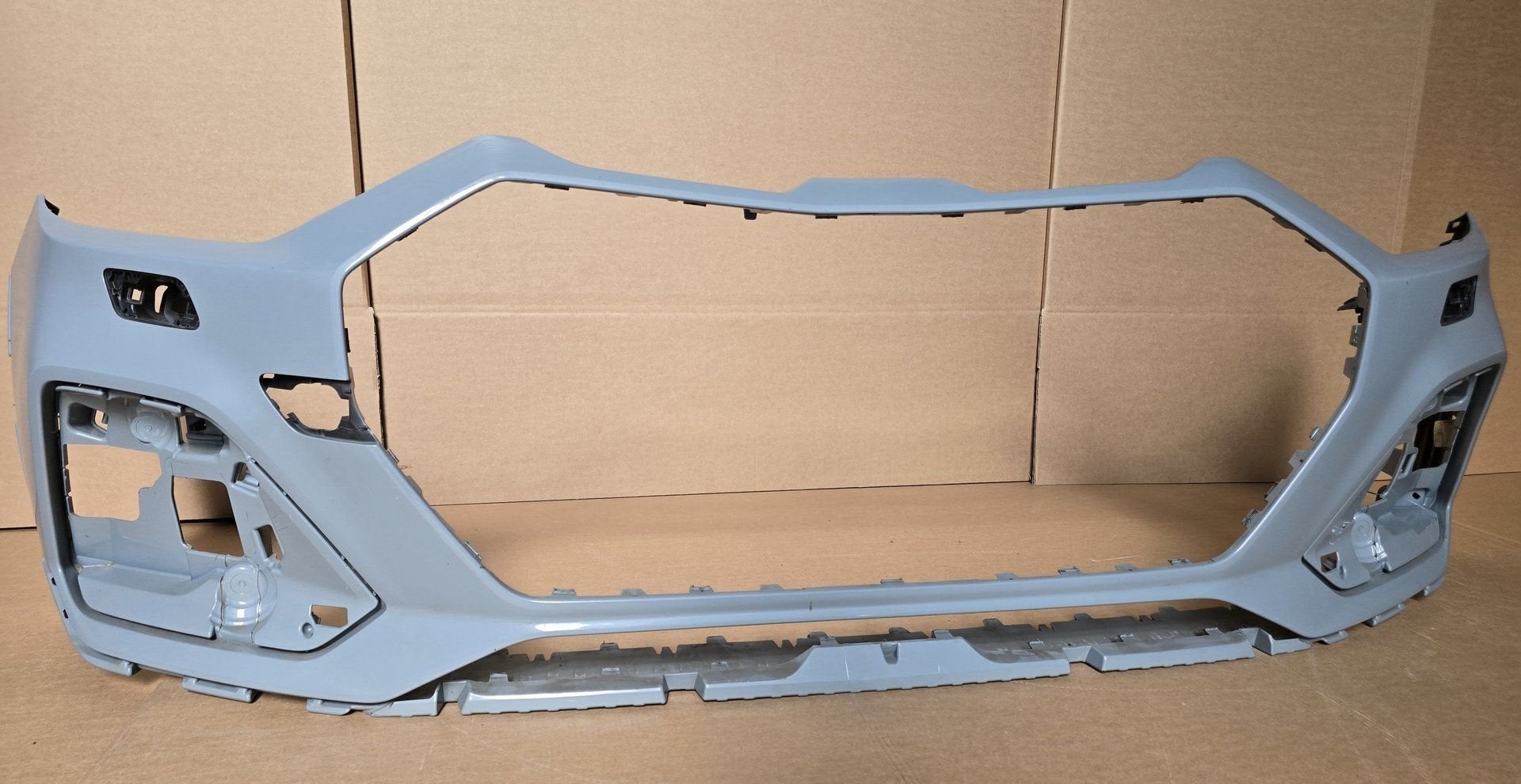 Voorbumper Audi A1 82A CITY CARVER 82A807437K ALLSTREET Z7W, Auto-onderdelen, Carrosserie, Bumper, Audi, Voor, Gebruikt, Herkomst onderdeel bekend