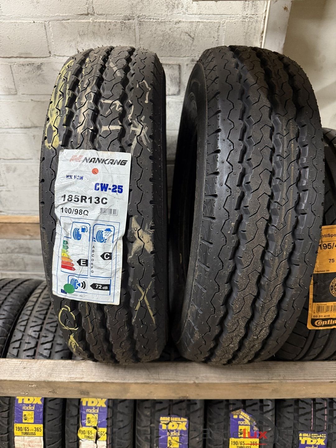 185R13c 185/80R13c 185 R13c 185/80 R13 185/80/13 1858013 CW, Autos : Pièces & Accessoires, Pneus & Jantes, Neuf, Véhicule de tourisme