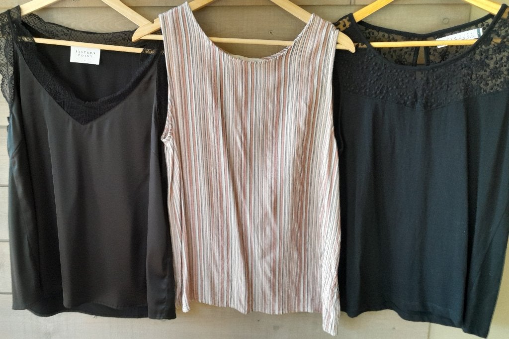 3 stuks voor 5 euro, Ophalen of Verzenden, Maat 42/44 (L)