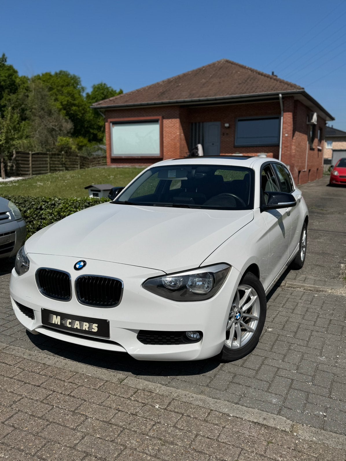 BMW 114i. 125 000 km.Climat. toit ouvrant. GARANTIE 1 an İE, Autos, BMW, Euro 5, 109 kW, Entreprise, Boîte manuelle
