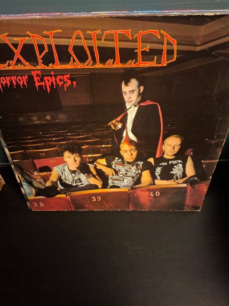 lp - the exploited - horror epics, Cd's en Dvd's, Gebruikt, Fotohoes, 1980 - 1989, Ophalen of Verzenden