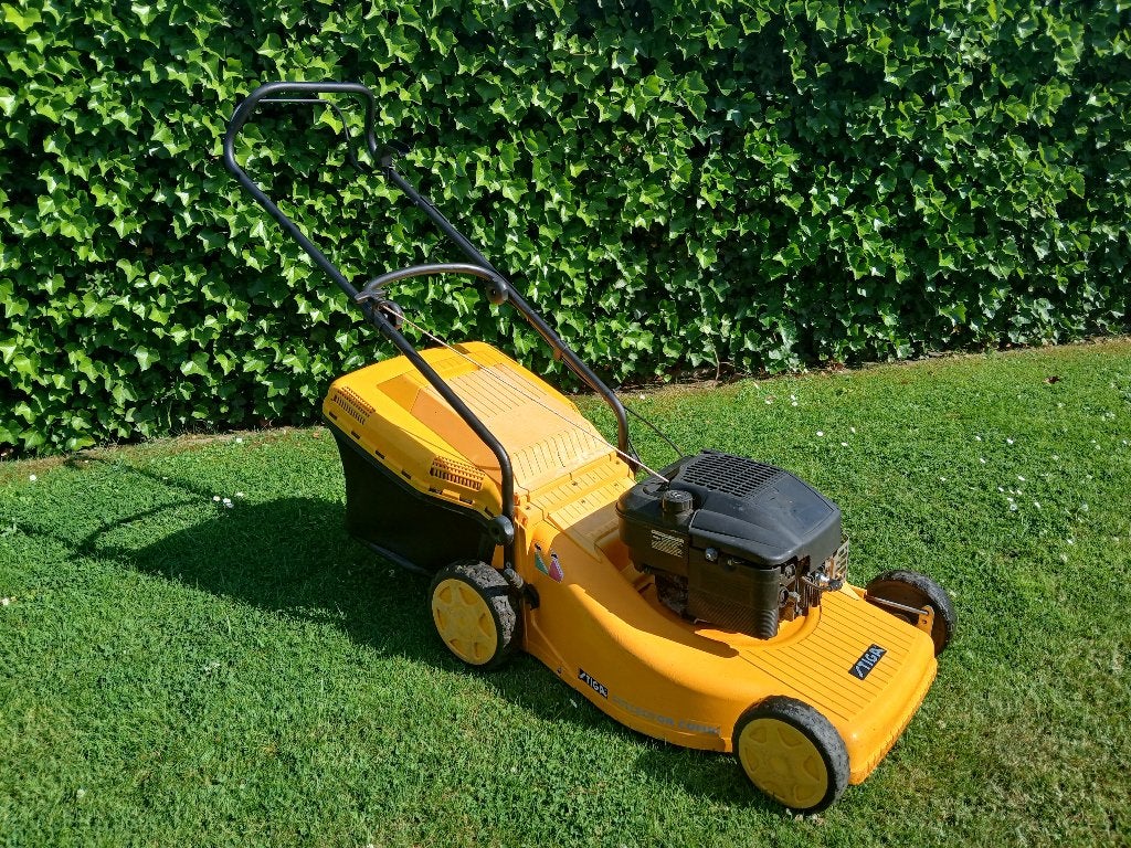 Grasmaaier zelftrekkend, Tuin en Terras, Ophalen, Cirkelmaaier, Gebruikt, Opvangzak