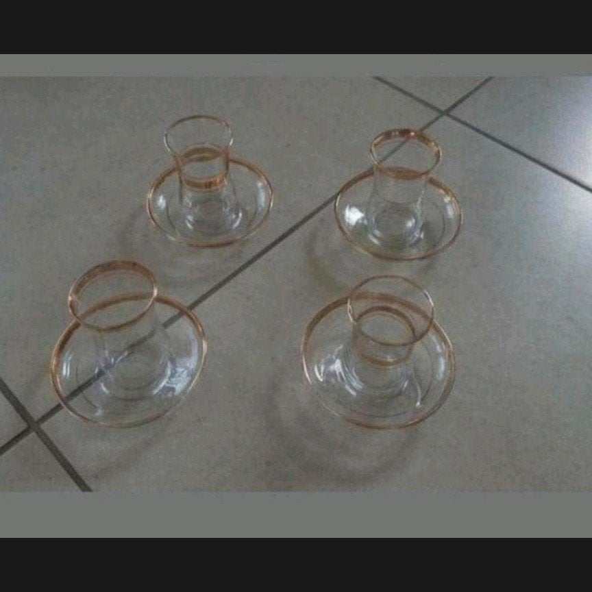 4 verres à thé, Enlèvement ou Envoi