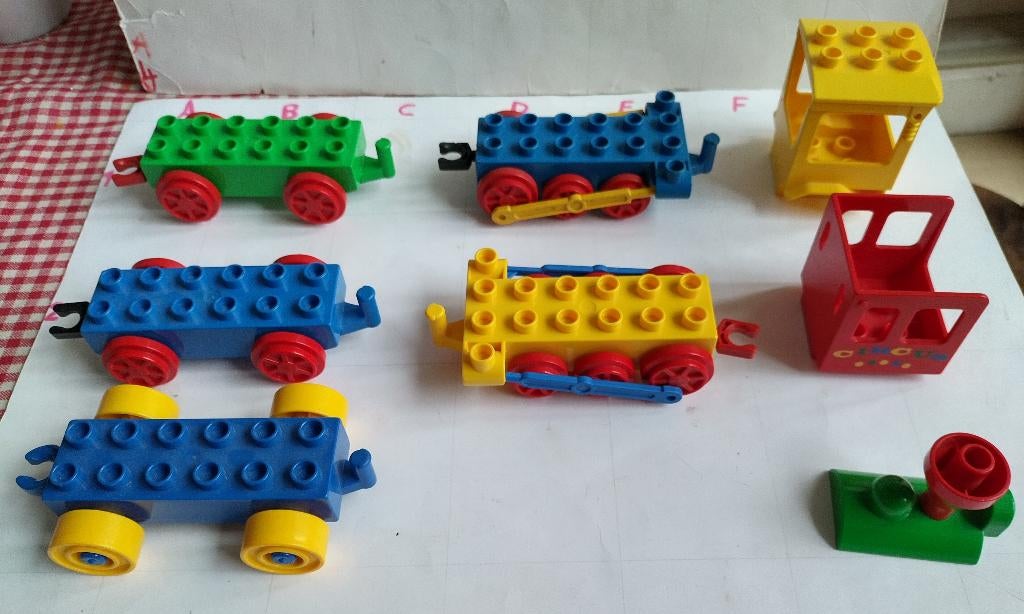 Duplo onderdelen van treinen, goederentreinen, wagonnetjes.., Kinderen en Baby's, Speelgoed | Duplo en Lego, Ophalen of Verzenden