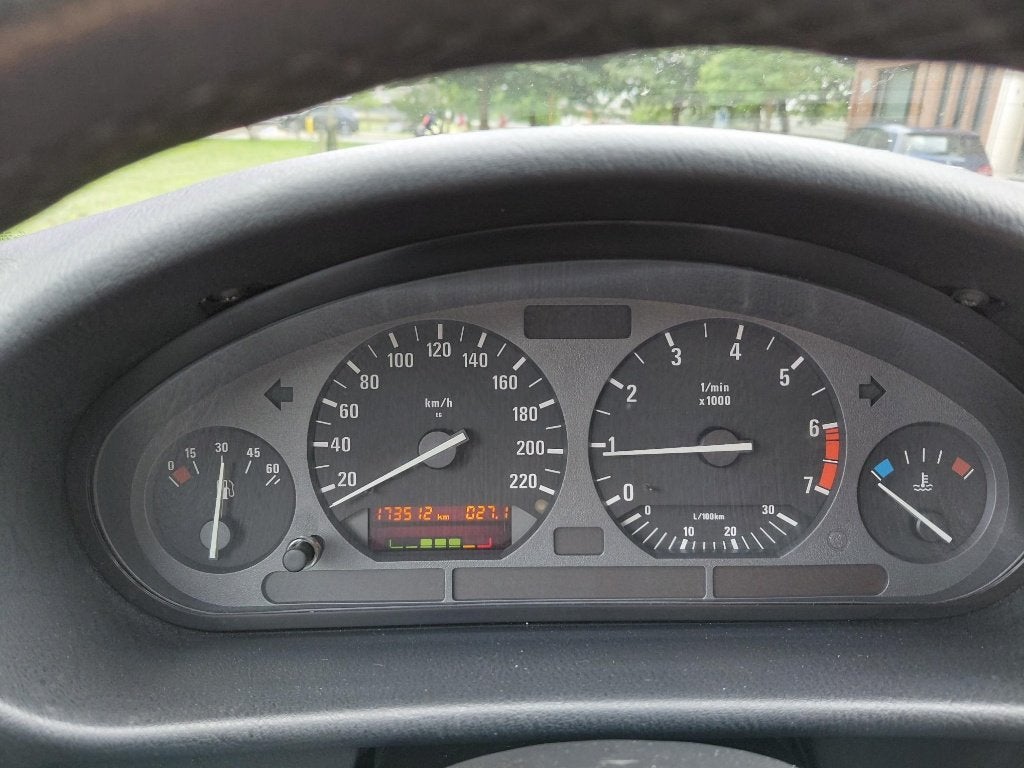 BMW E36 316i 1995 oldtimer, foto 5