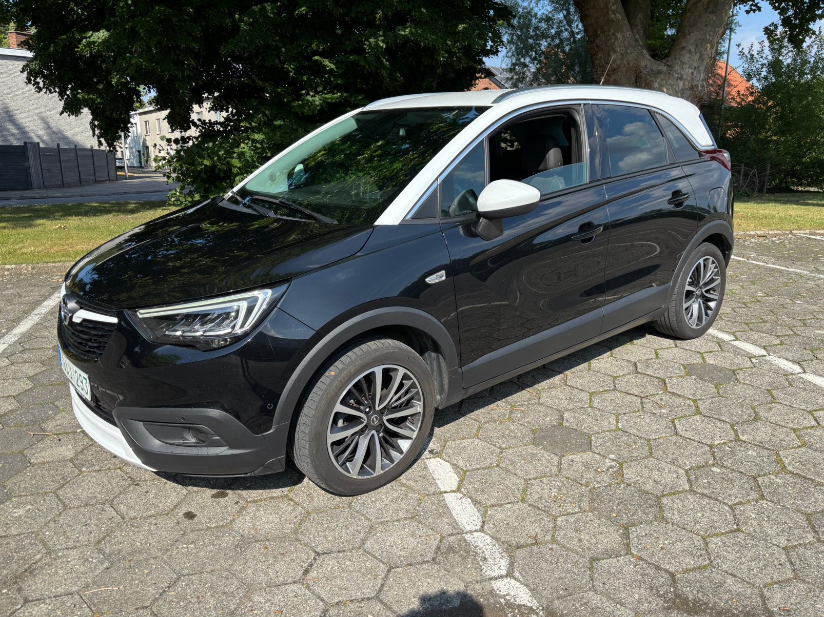 Zeer mooie Ooel CrosslandX 2019 met mooie opties en garantie, Auto's, Opel, Voorwielaandrijving, 4 cilinders, Leder en Stof, Bedrijf