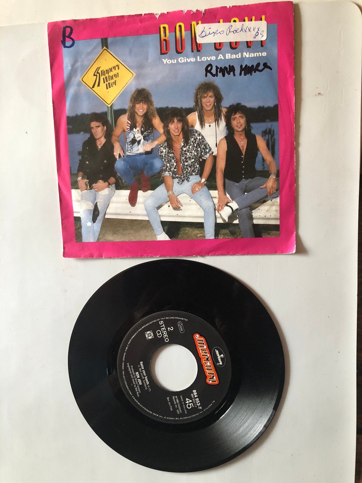 Bon Jovi : you give love a bad name (1986), Envoi, Comme neuf