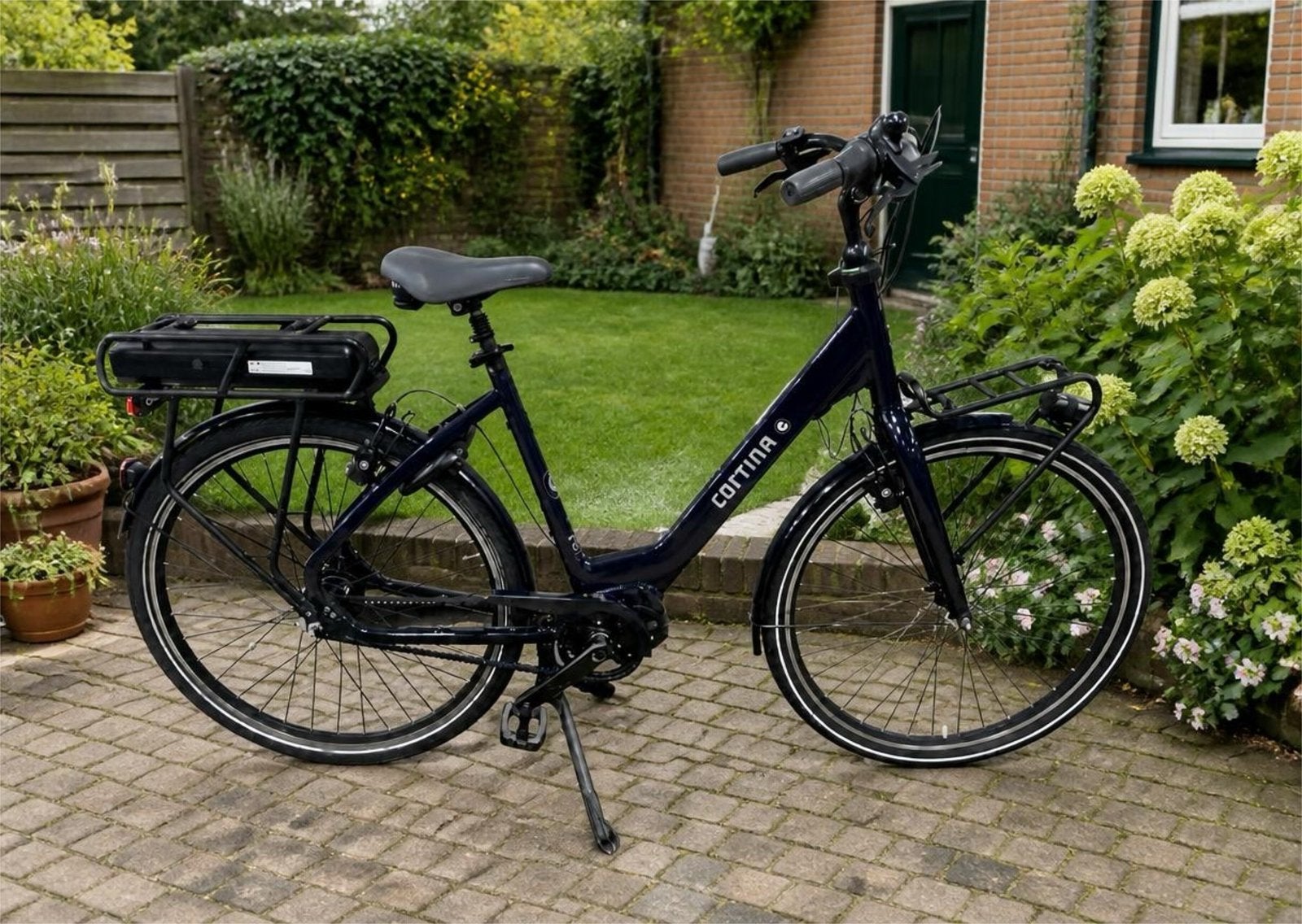 Elektrische fiets Cortina E-Common, Ophalen, Gebruikt, Cortina, 50 km per accu of meer