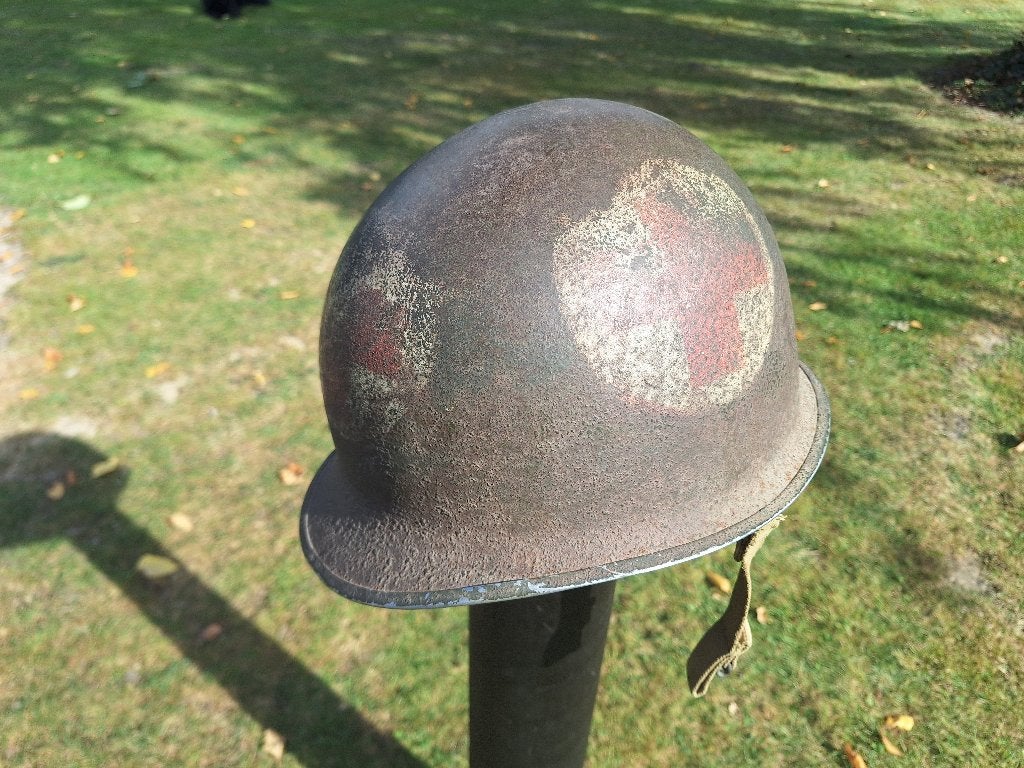 Medic helmet US WWII, Verzenden, Landmacht, Helm of Baret