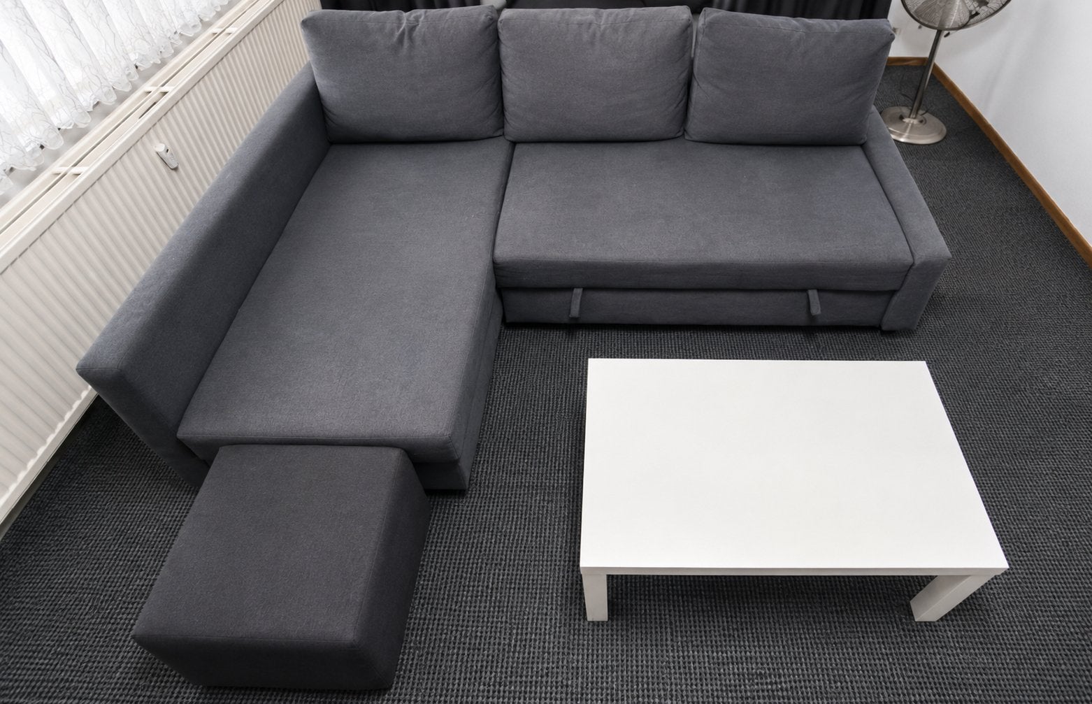 Zetel met opbergruimte bed + GRATIS POEF en bijzettafel, Ophalen, Zo goed als nieuw