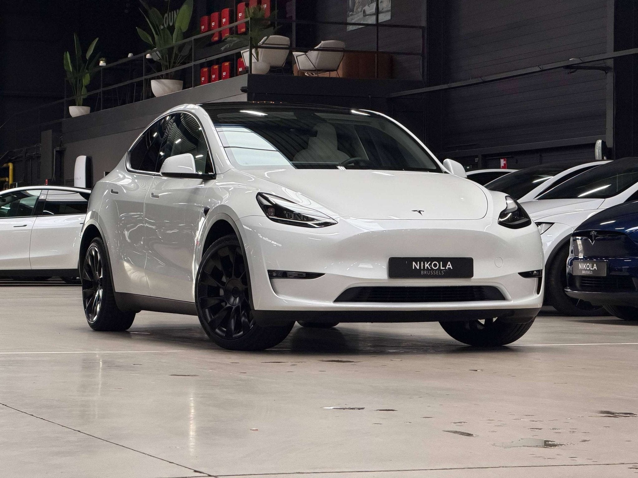 Tesla Model Y LONG RANGE - ALL WHEEL DRIVE - ENHANCED AP - 2, Autos, 378 kW, Entreprise, https://public.car-pass.be/vhr/cf4d6495-5d12-4de2-ac9d-4f492312e8a7