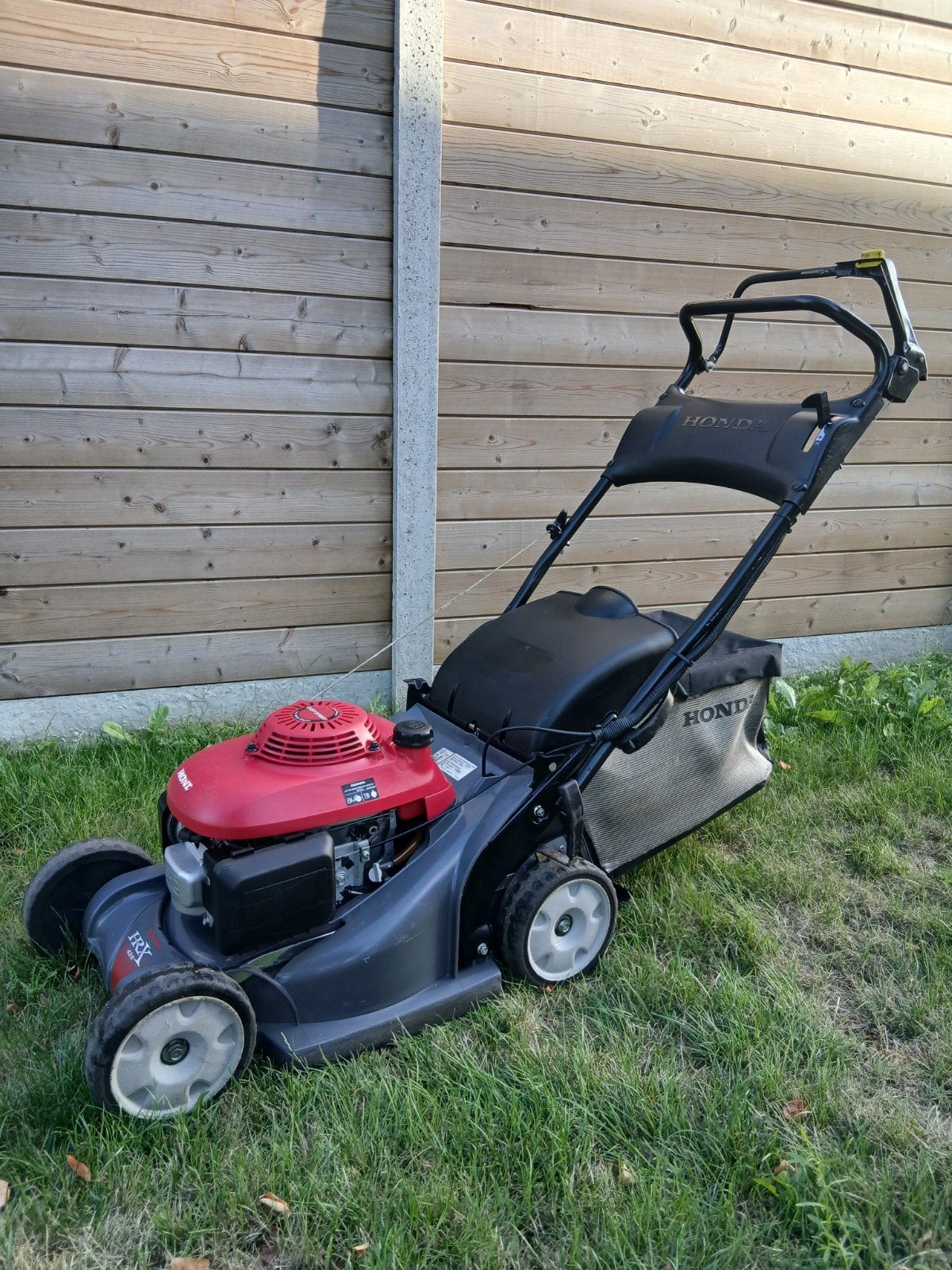 Honda HRX426 benzine grasmaaier, Ophalen, Cirkelmaaier, Honda, Zo goed als nieuw