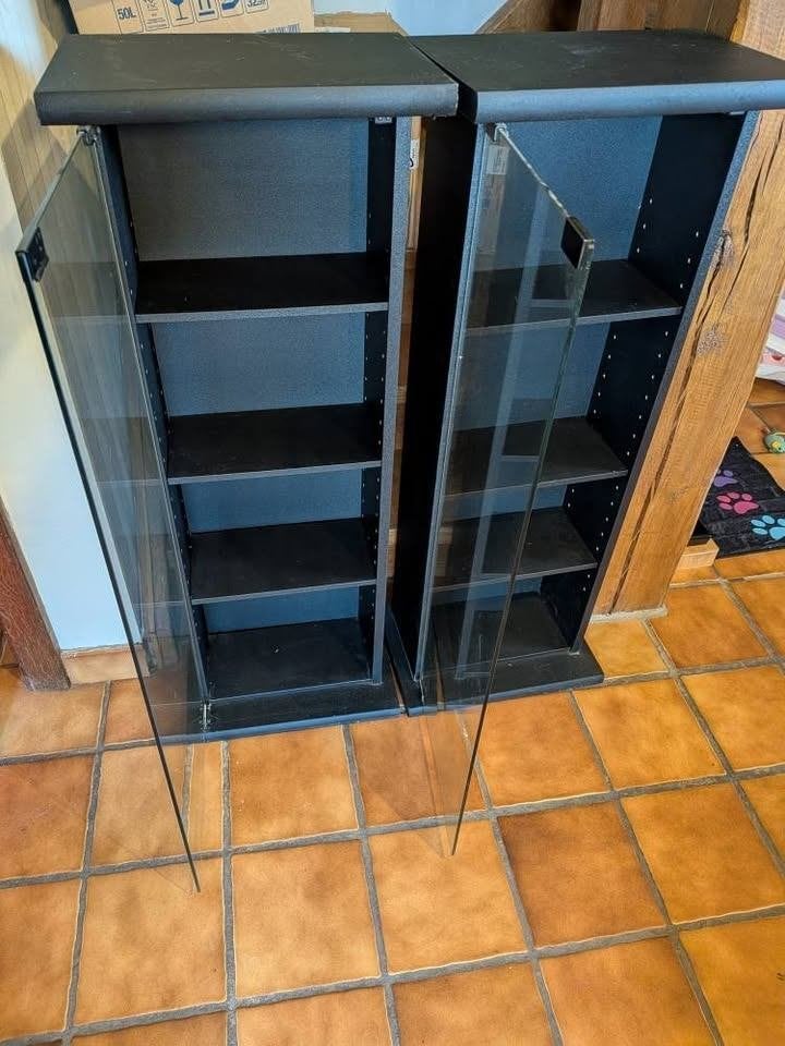 2 CD/DVD-opslageenheden., Huis en Inrichting, Ophalen