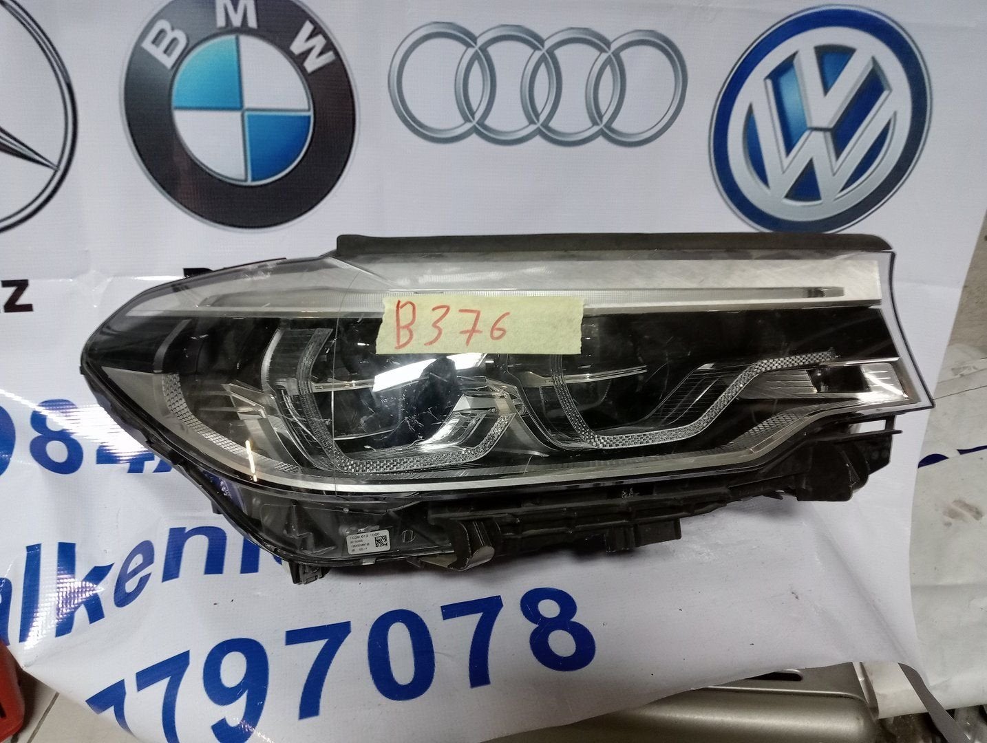 BMW 5 SERIE G30 G31 ADAPTIVE LED KOPLAMP RECHTS 7439210-01, Gebruikt, -, -, Ophalen of Verzenden