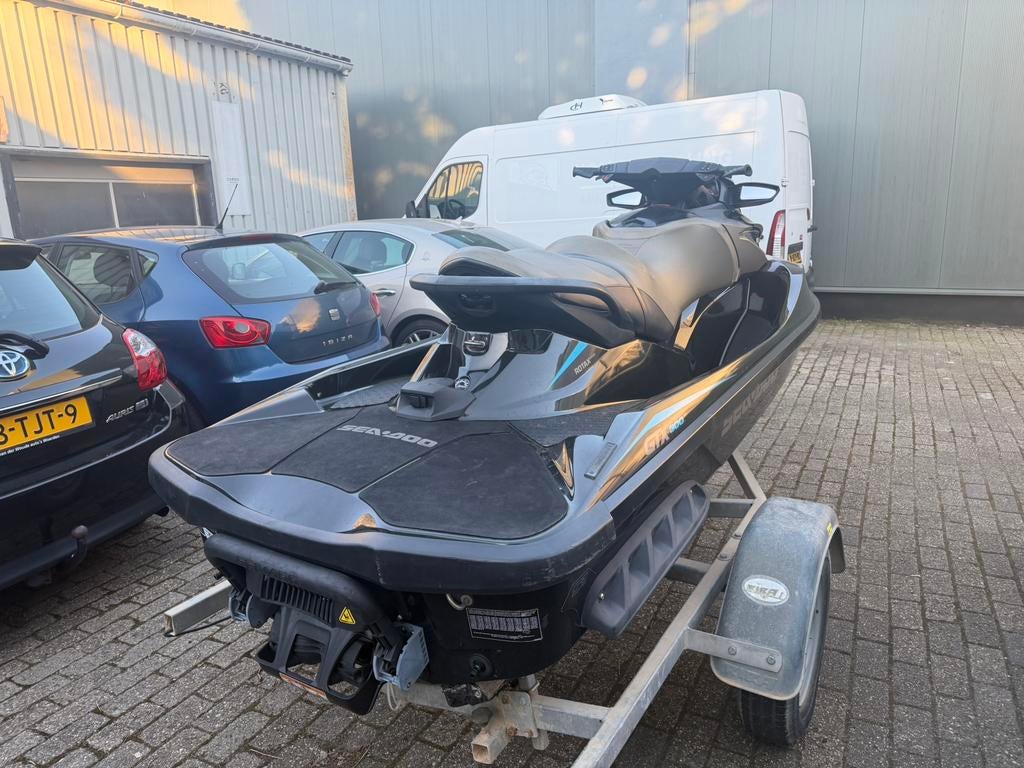 Sea-doo GTX 300 Limited 84 heures 2017 Trailer, Sports nautiques & Bateaux, Enlèvement, Comme neuf