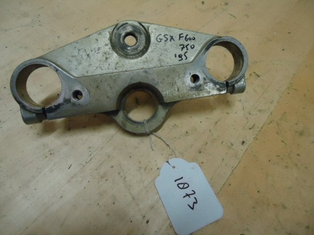 GSX750F 1988 - 1997 Suzuki Kroonplaat D1-18022