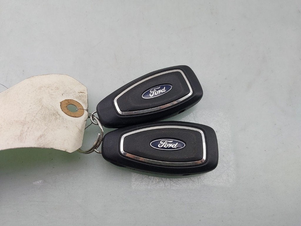 SLEUTEL Ford Focus 3 (01-2010/01-2020), Gebruikt, Henry-Ford-Straße  1
50735  Köln, DE, Ford-Werke GmbH, Kunden@ford.com