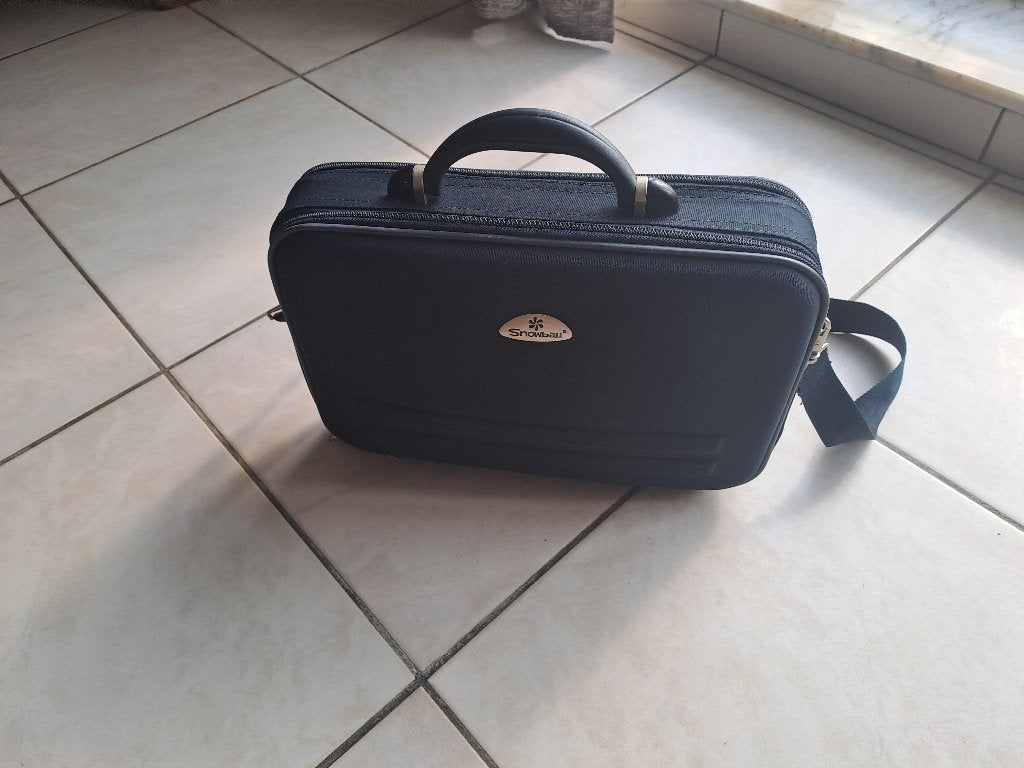 Laptoptas, Computers en Software, Laptoptassen, 12 inch of minder, Ophalen of Verzenden, Zo goed als nieuw, Zwart