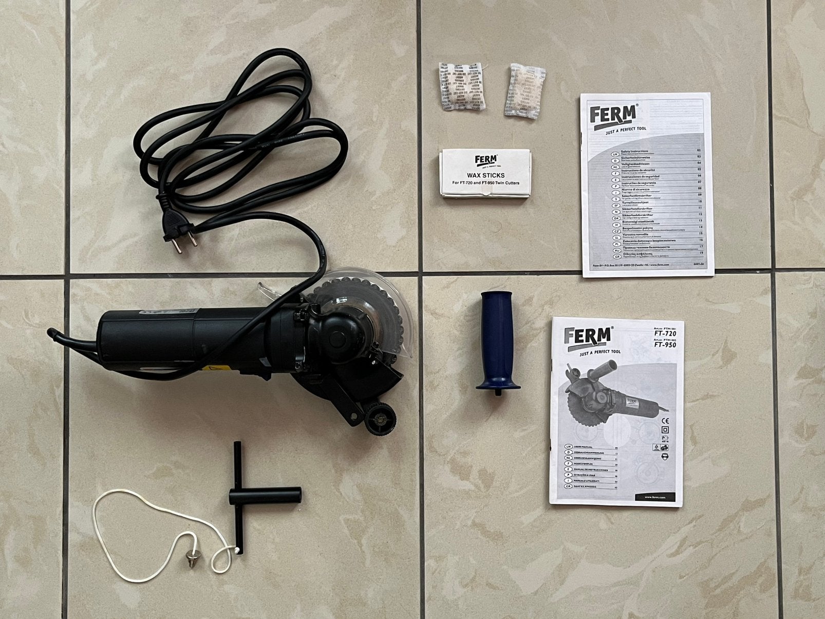 FERM FT-720 slijper/slijpmachine, Ophalen of Verzenden, Gebruikt, 700 tot 1000 watt, Rechte handslijpmachine