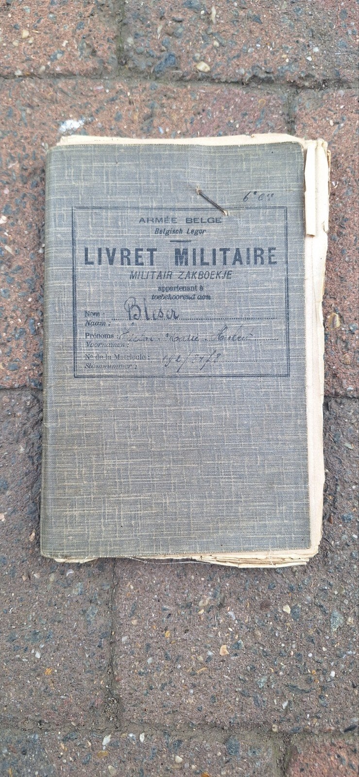 Livret militaire ABBL, Enlèvement