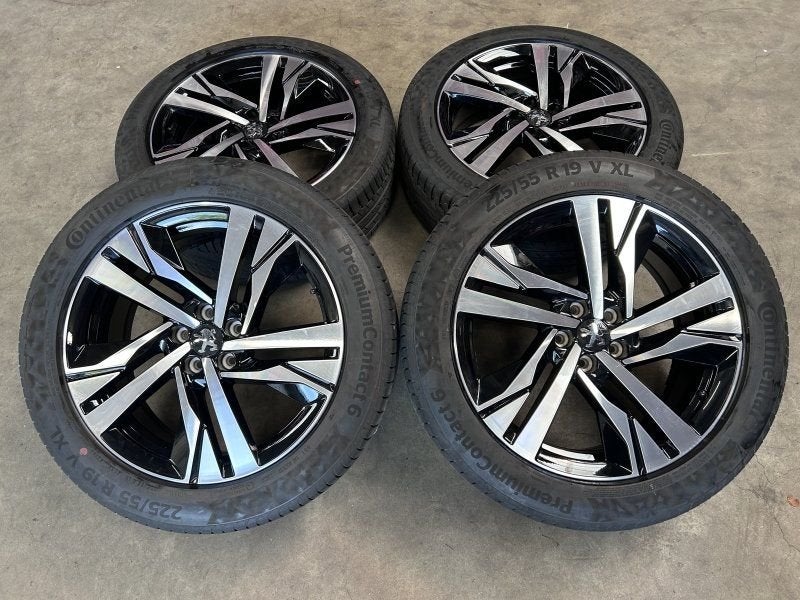 19 inch originele velgen + zomerbanden Peugeot 3008 | 5008, Autos : Pièces & Accessoires, Neuf, Pneus et Jantes, Véhicule de tourisme