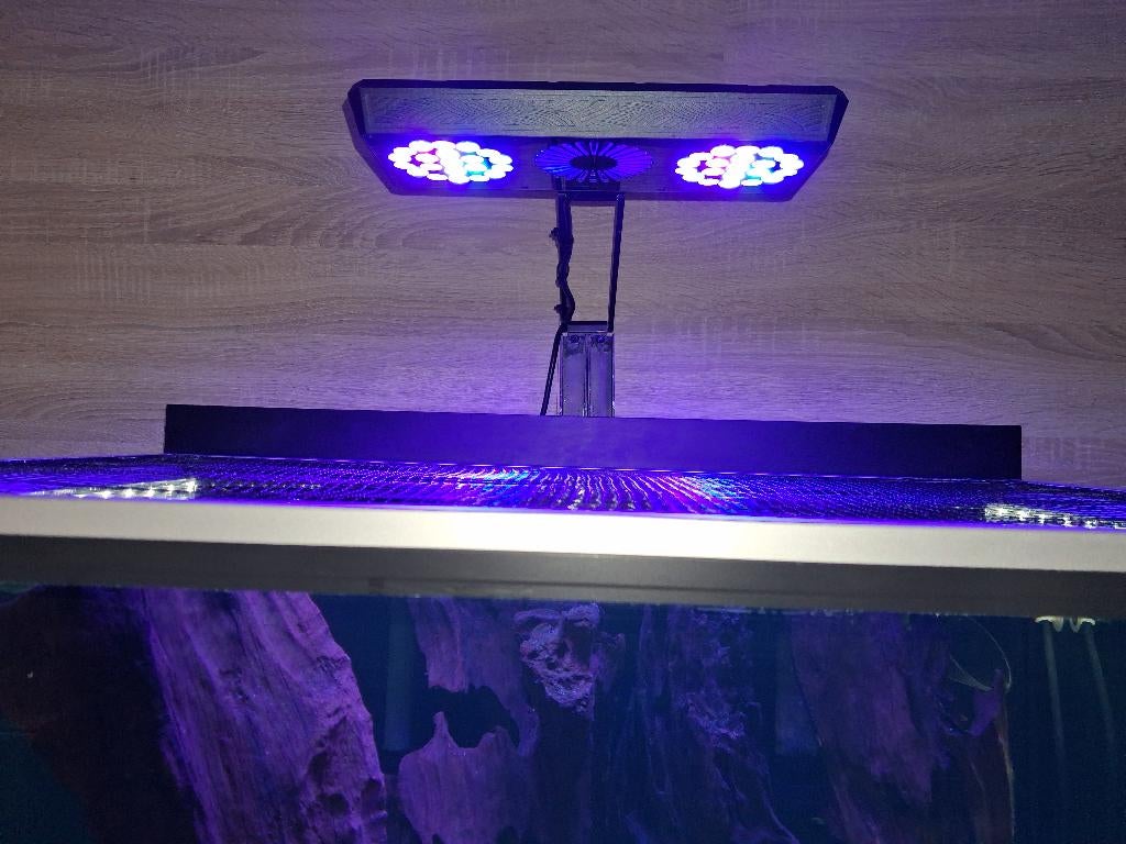 Zeeaquarium led verlichting 120Watt, Dieren en Toebehoren, Ophalen, App-bediening, Zo goed als nieuw, Verlichting of Verwarming