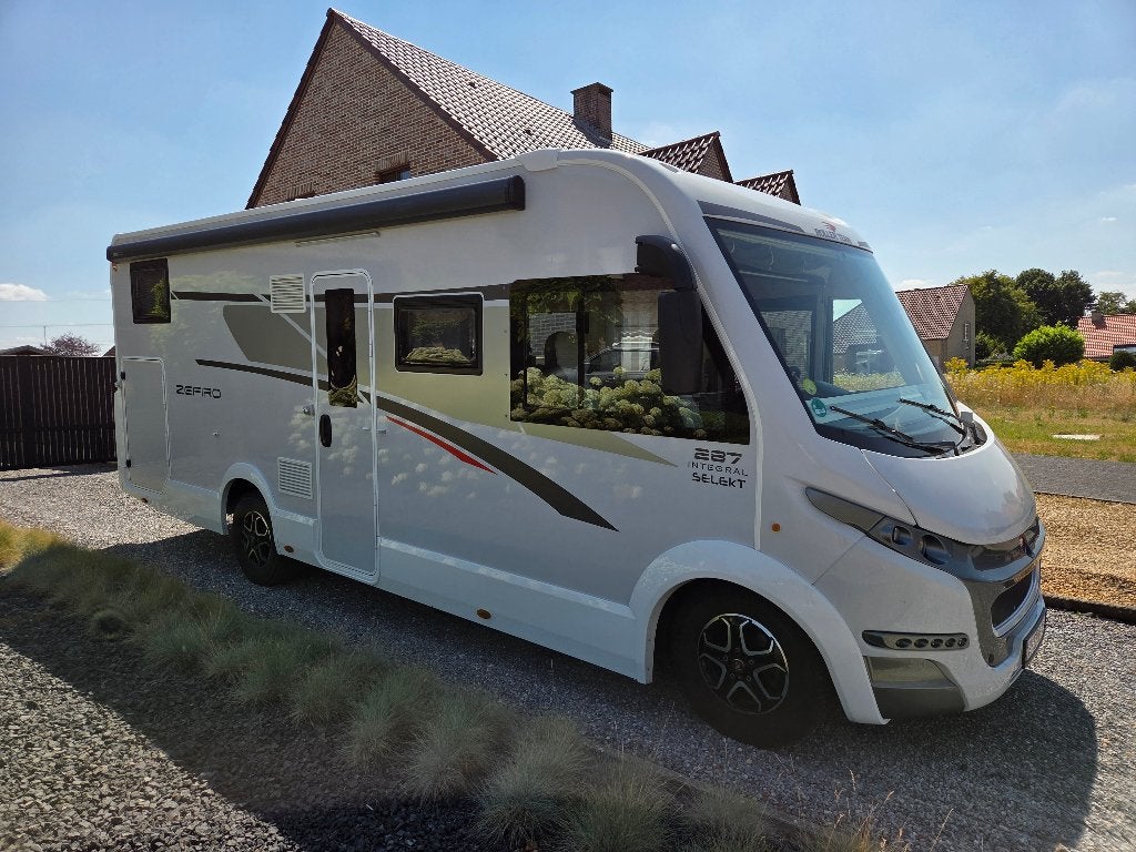 Rollerteam Zefiro 287 automaat integraal 2024, 23000km, Caravanes & Camping, Camping-cars, Toilette à cassette, Fiat, Intégral