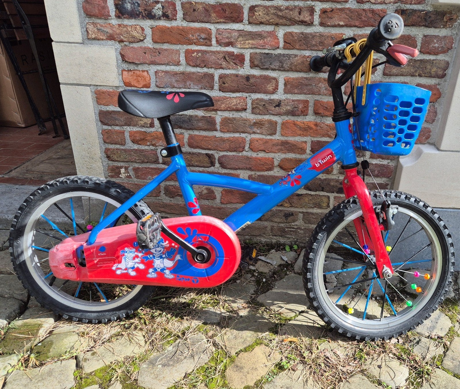 Kinderfiets jongens 16inch B'twin Décathlon Rood/Blauw, Fietsen en Brommers, Ophalen, Gebruikt, 16 tot 20 inch, B'Twin (Decathlon)