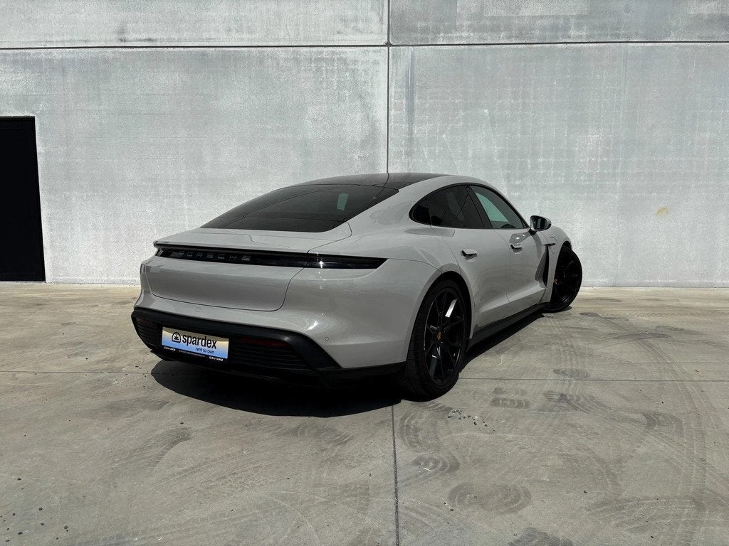 Porsche Taycan Performance + | Leasing (automatique), Autos, Cuir, Achat, Euro 6, Entreprise