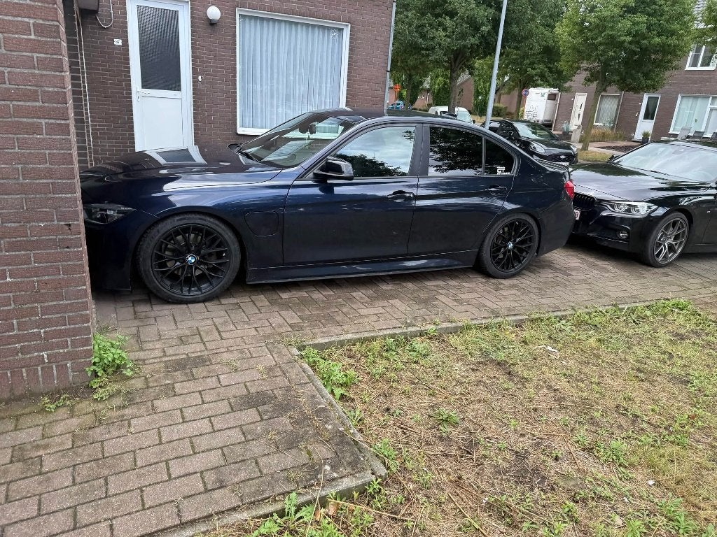 BMW 330e, Auto's, Achterwielaandrijving, 4 cilinders, Leder, 3 Reeks