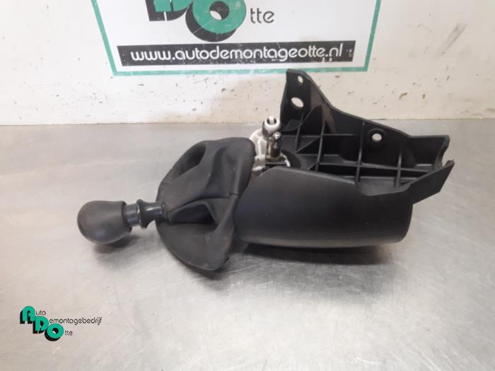Levier de vitesse d'un Nissan Interstar (Interstar 02-), -, 3 mois de garantie, Utilisé, -